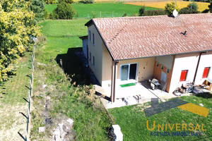 PORZIONE DI BIFAMILIARE AL GREZZO AVANZATO