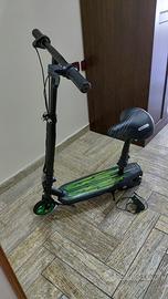 Monopattino elettrico con sellino