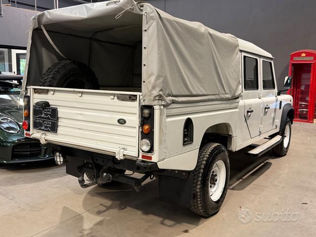 Land Rover Defender 2005 photo 4