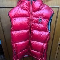 Blauer smanicato rosso