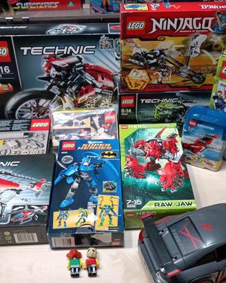 Lego set mattoncini varie serie fuori produzione