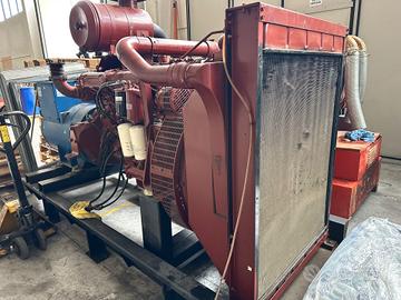 Gruppo elettrogeno iveco 300 kva