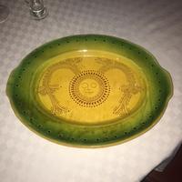 Vassoio in ceramica a forma di limone