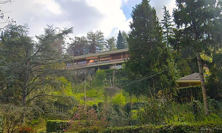 Prestigioso appartamento panoramico con terrazzo