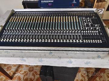 mixer Behringer eurodesk MX 3282a