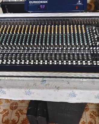 mixer Behringer eurodesk MX 3282a