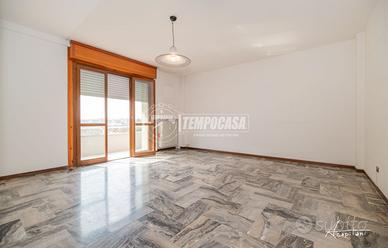 Appartamento a Modena Via Giuseppe Biagi 3 locali