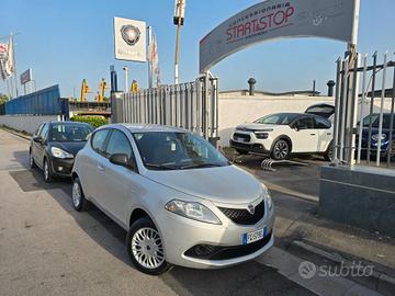 Lancia Ypsilon 0.9 TwinAir 85 CV 5 porte Metano Ec