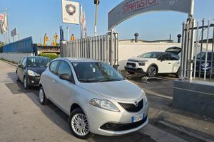 Lancia Ypsilon 0.9 TwinAir 85 CV 5 porte Metano Ec