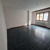 Sondrio ampio quadrilocale vicinanze stazione