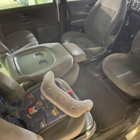 7 sedili versione Family-VW Sharan-Seat-Alhambra