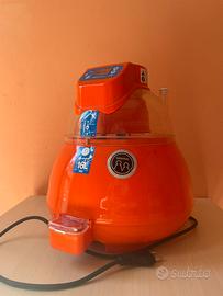 Incubatrice