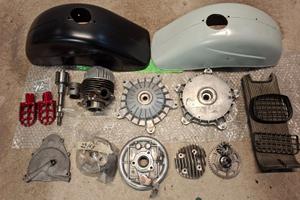 Vario materiale per vespa et3 special ecc