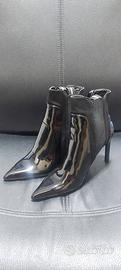 Scarpe Bershka NUOVE 35 nero lucido