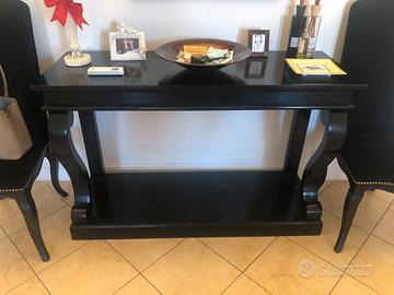 Mobili d'antiquariato - Tavolo, comò, console