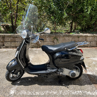 Piaggio Vespa 150 LX 2011