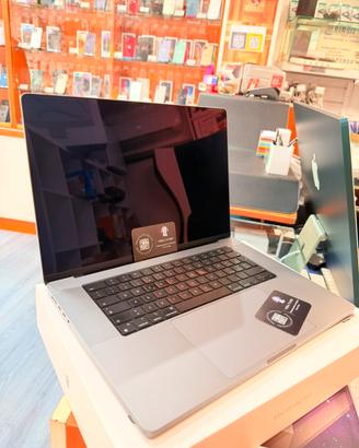 MacBook pro 16 2023 16GB RAM 512GB SDD M2 pro