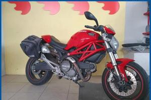DUCATI Monster 696 Garantita e Finanziabile