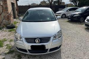 Volkswagen Polo 1.4/80CV TDI 5p. Sportline