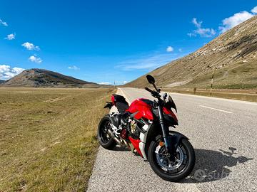 Ducati Streetfighter V4 Akrapovic 7800KM