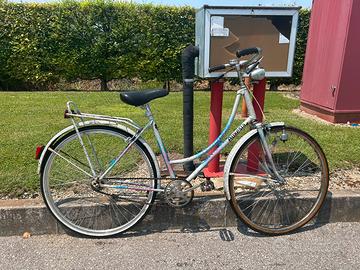 Bicicletta da donna/strada