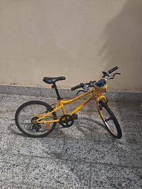 Bici Riverside 20” gialla con cestino