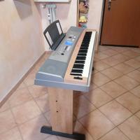 Tatiera Organo Yamaha DGX-630