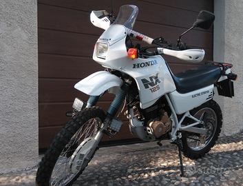 Honda NX125 perfetta per neopatentati 