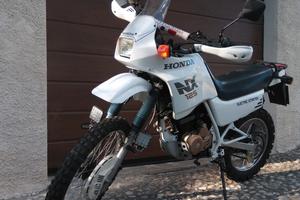 Honda NX125 perfetta per neopatentati 