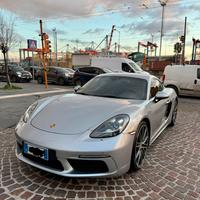 Porsche 718 Cayman 300cv