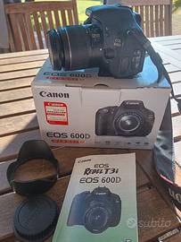 Canon 600d con obiettivo 18-55mm