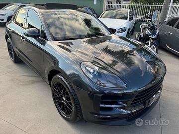 Porsche Macan 2.0 245cv