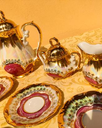 SERVIZIO DA TE' VINTAGE IN PORCELLANA ORO