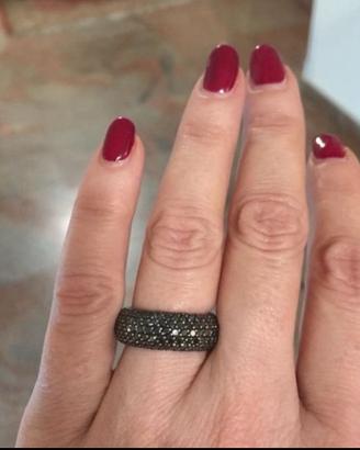 Anello brillanti neri