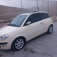 Lancia y multijet 75 cv.