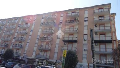 4 LOCALI A PALERMO