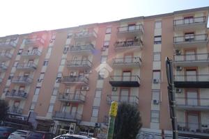 4 LOCALI A PALERMO