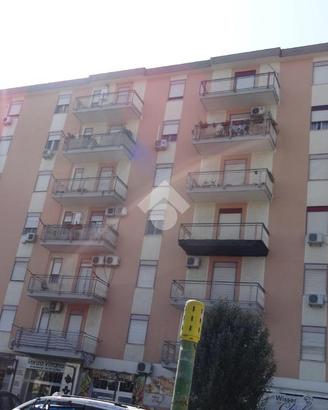 4 LOCALI A PALERMO