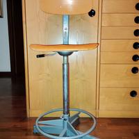 sgabello vintage per cucina , ufficio o bar