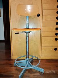 sgabello vintage per cucina , ufficio o bar