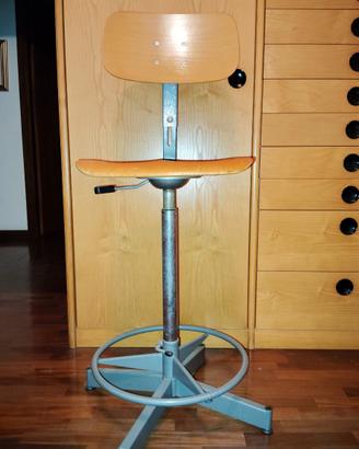 sgabello vintage per cucina , ufficio o bar