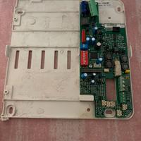 URMET 1740/83 – STAFFA PER MONITOR SIGNO 2VOICE