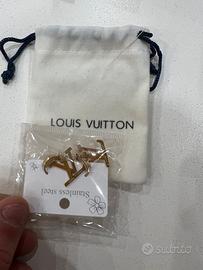 Orecchini LV Marchio