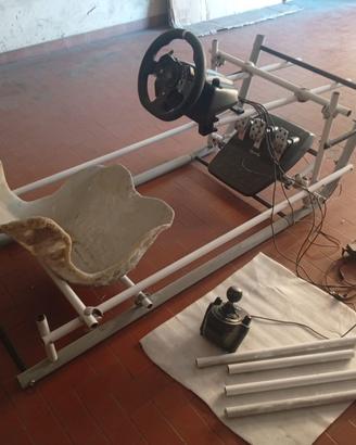 Postazione completa con volante g920