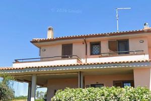 Villino a Ladispoli (RM)