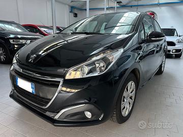 Peugeot 208 PureTech 82 5 porte Allure