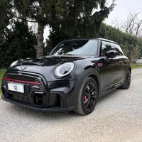MINI John Cooper Works 2.0 231cv auto
