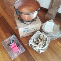 Paiolo in rame martellato e mescolatore elettrico
