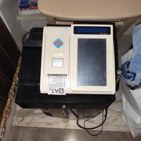 cassa più cassetto banconote