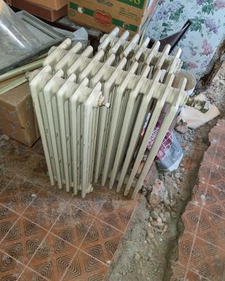 Termosifoni in Ghisa ed Alluminio (Lotto)